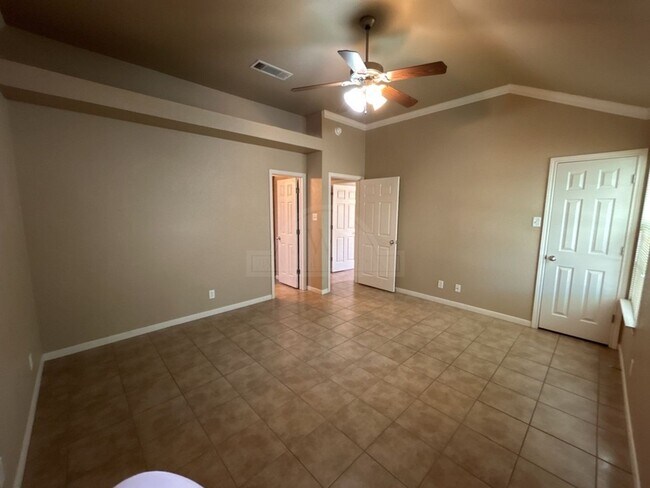 Building Photo - 1305 Powder River Dr
