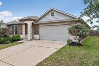 Building Photo - 10604 Menominee Falls Ln