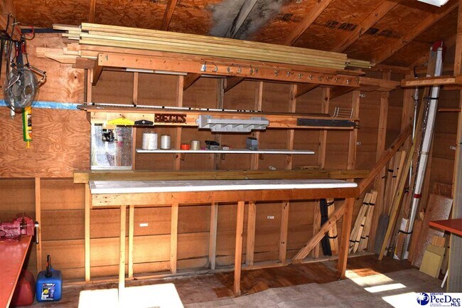 Building Photo - 2213 Avington Ct