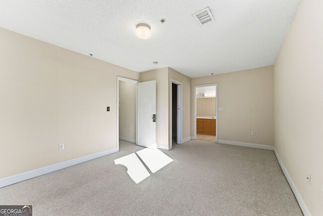 Building Photo - 387 Ralph McGill Blvd NE