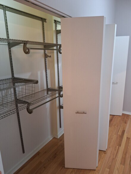 Closet - 630 N Franklin St