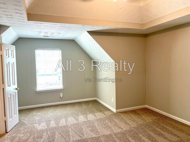 Building Photo - 60 Spring Lake Terrace