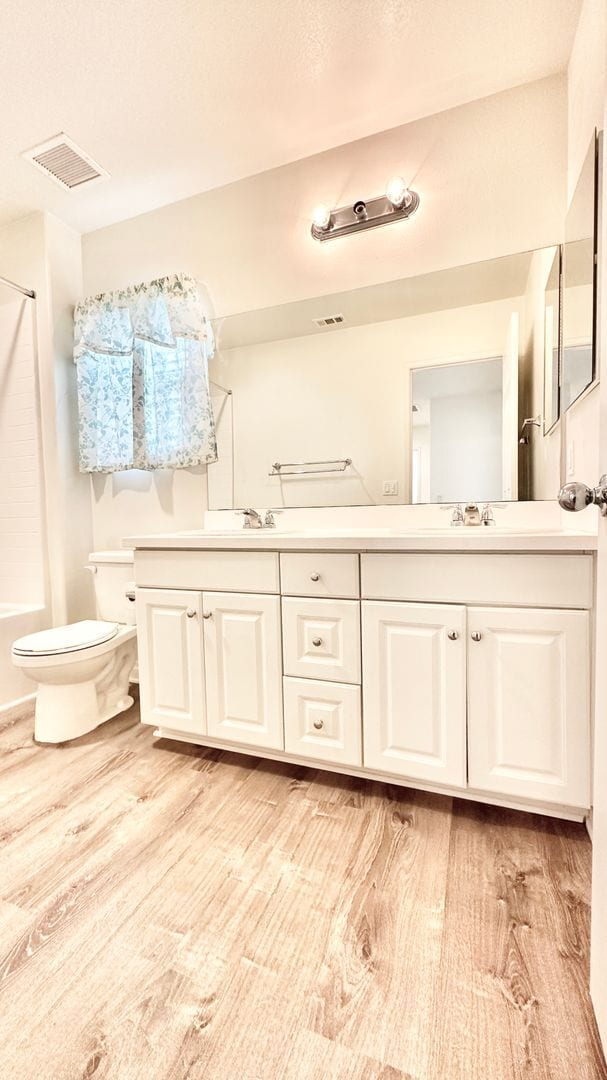 Building Photo - Beautiful Two-Story Home in the Newer Community of Horse Creek Ridge in Fallbrook!