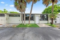 Building Photo - 6480 Miami Lakes Dr
