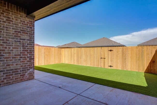 Building Photo - Brand New 2 Bedroom Townhome In Escondido