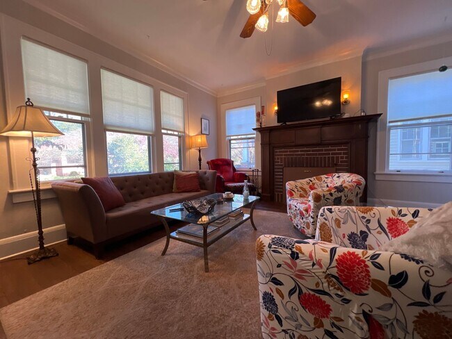 Building Photo - Maryland721