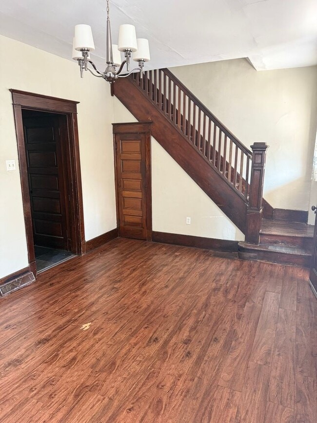 Building Photo - 3 Bedroom 1 Bath in Carlisle, PA!