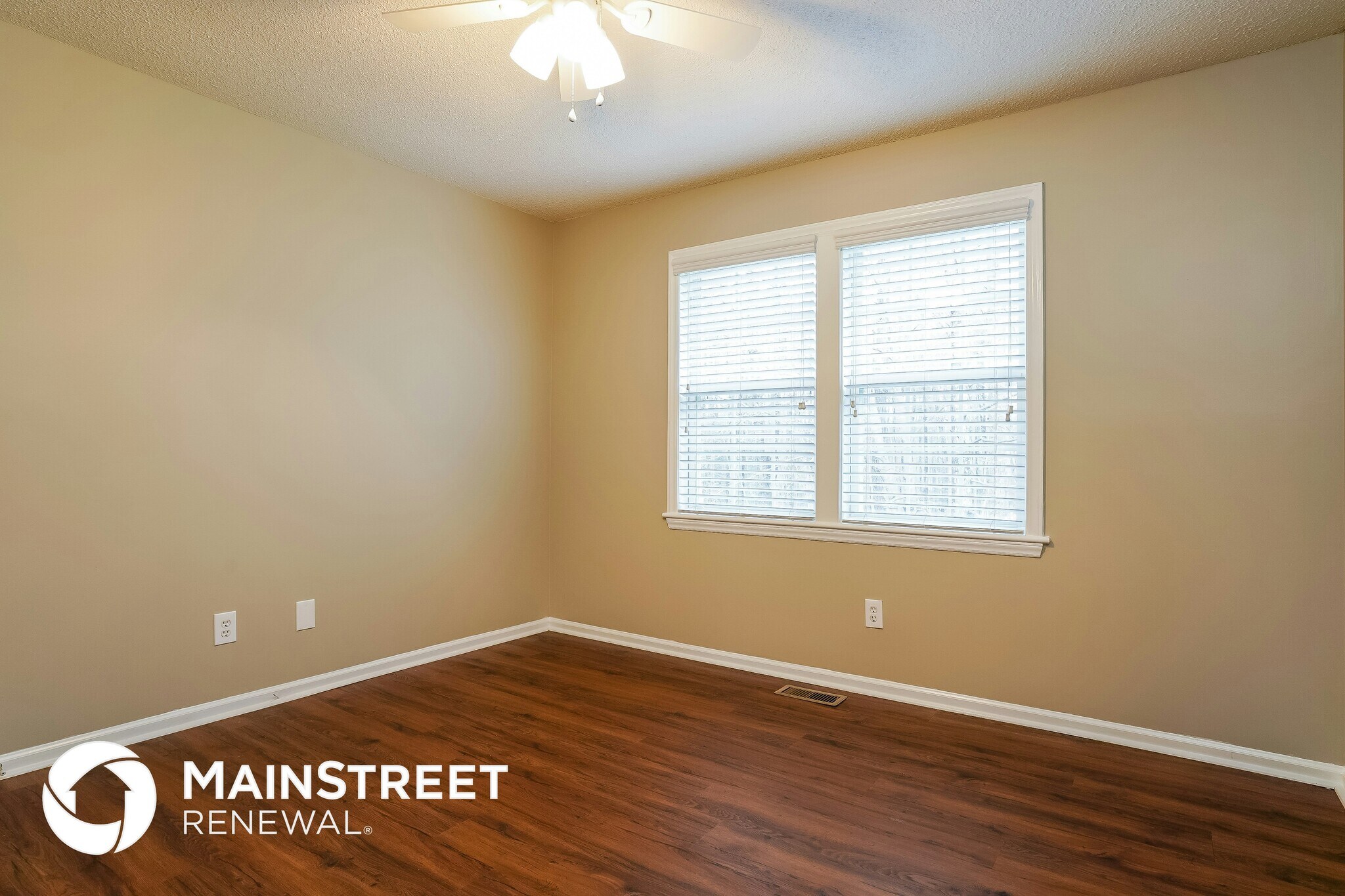 Building Photo - 506 Crenshaw Ct