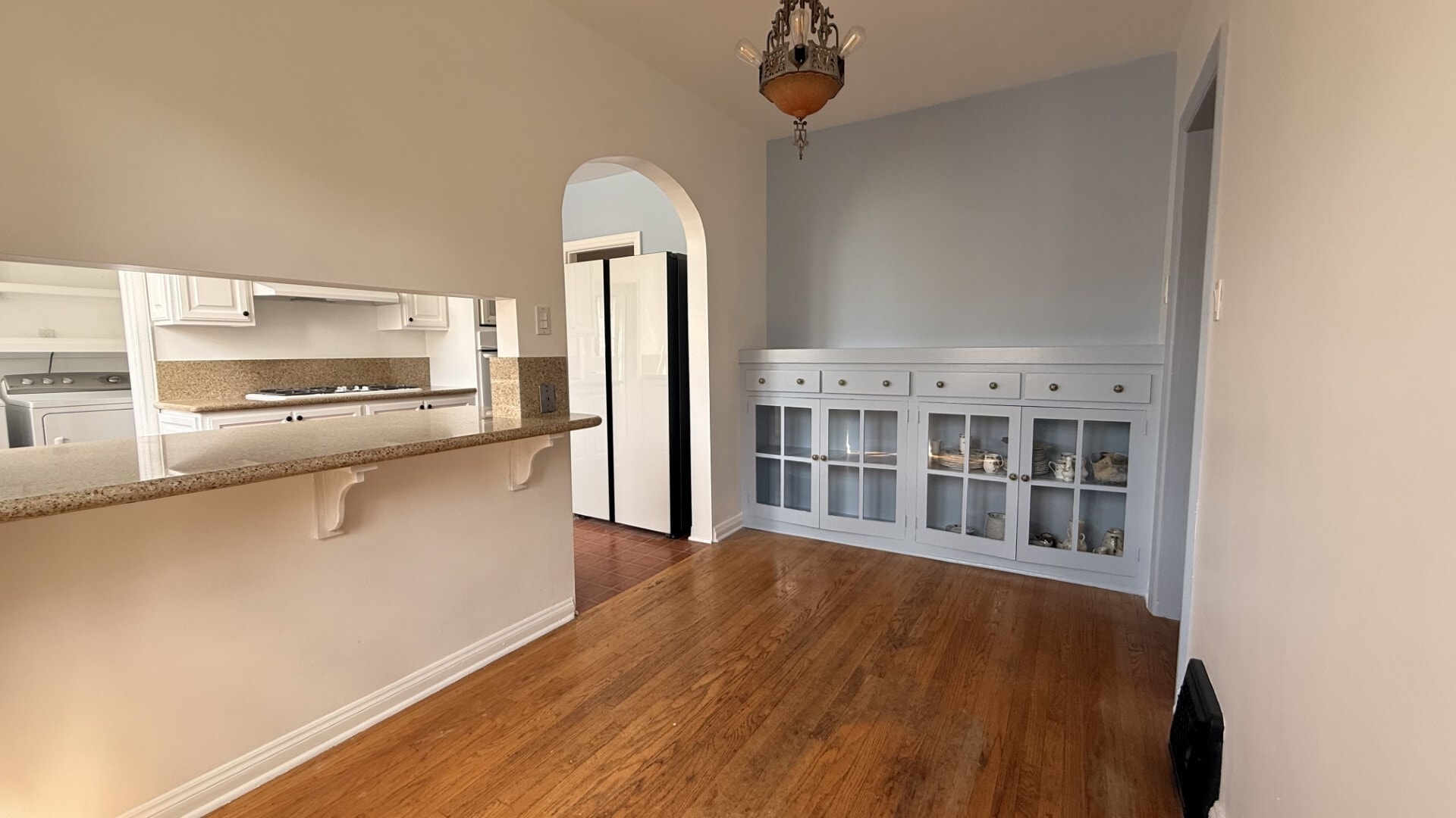 Building Photo - 1611 Idlewood Rd