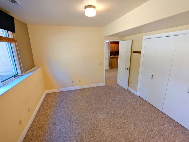 Building Photo - Beautiful Home In Monument
