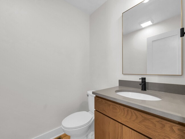 Building Photo - 1159 N 4th St