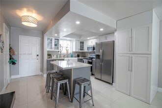 Building Photo - 2117 NE 123rd St