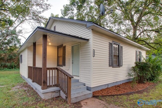 Primary Photo - 3501 Dubose St SW