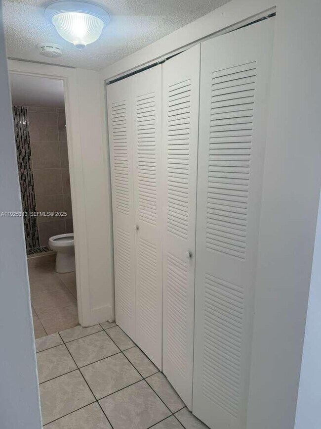 Building Photo - 8700 N Sherman Cir