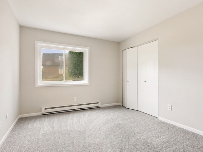 Building Photo - 20206 S Frankfort Square Rd
