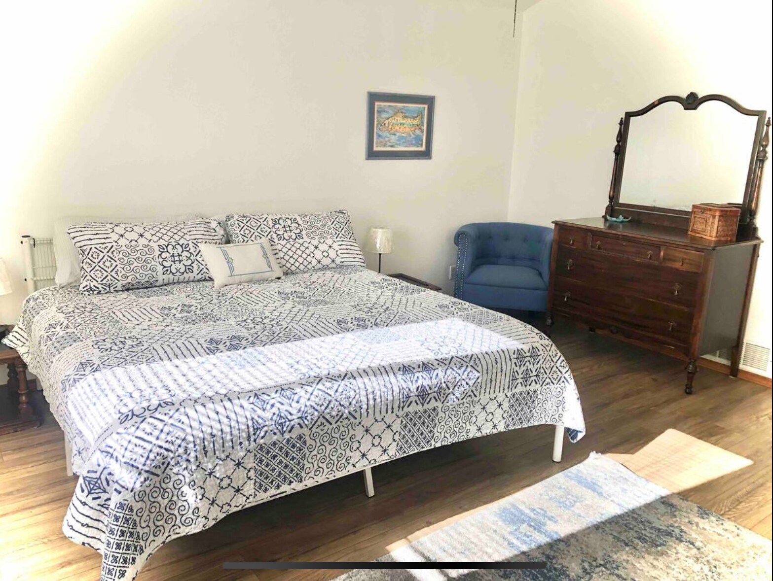 king bedroom - 8659 Chancellor Dr