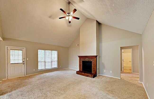 Building Photo - 4929 Patricia Ann Ln