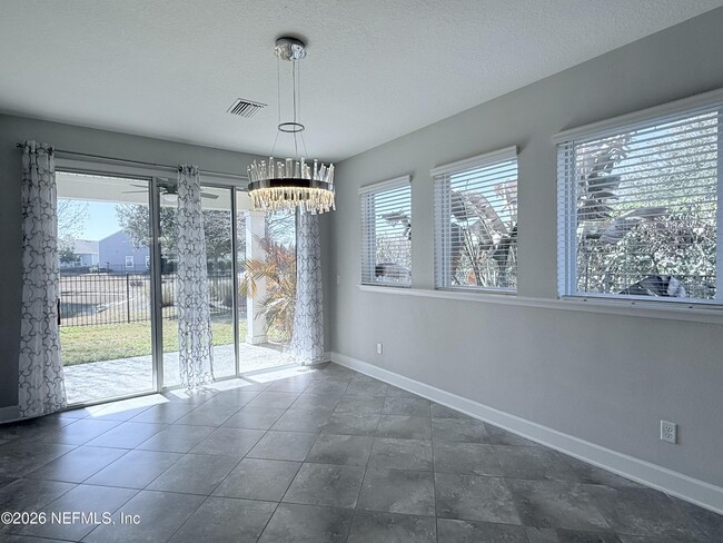 Building Photo - 24 Woodsong Ln