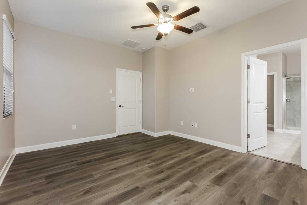 Building Photo - 10007 Ivory Dr