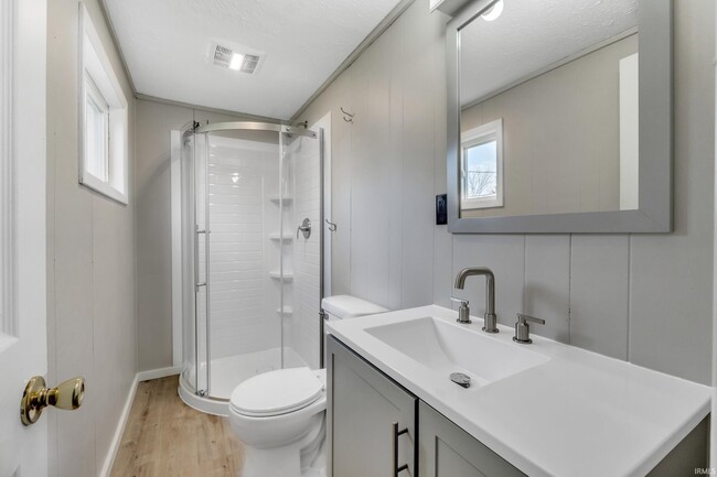 Building Photo - 2317 S 275 E