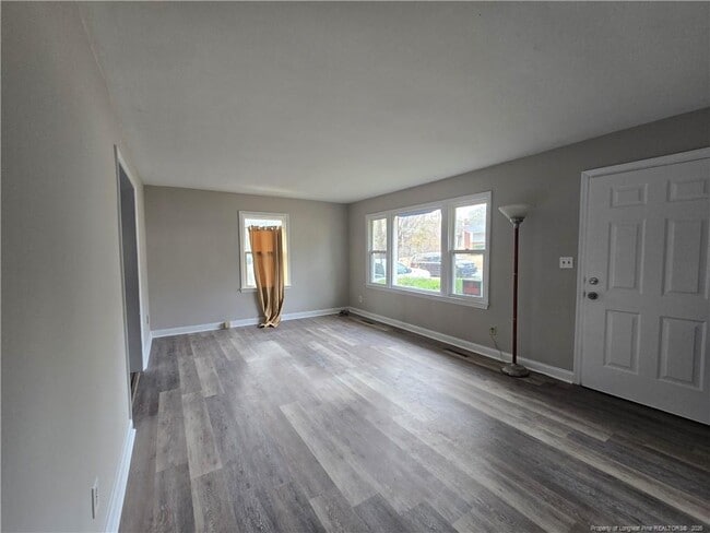 Building Photo - 1606 Gilmore St