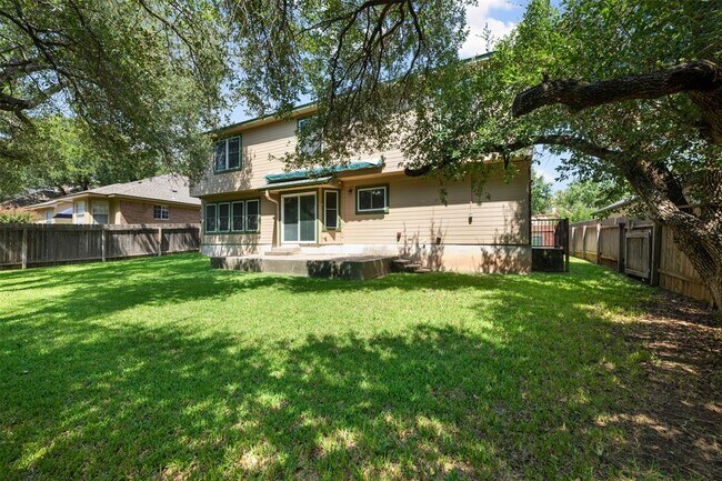 Building Photo - 3635 Flora Vista Loop