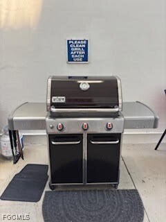 Building Photo - 1700 Pine Valley Dr