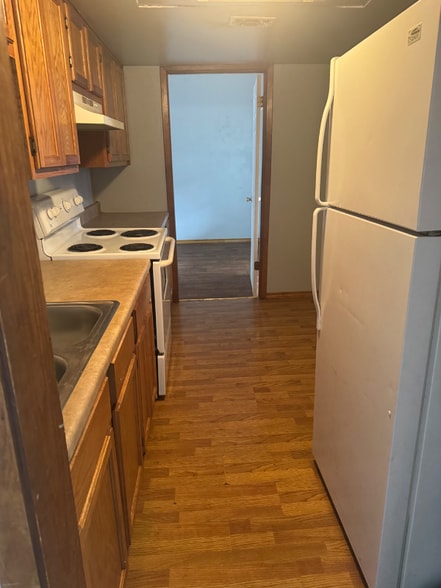 Building Photo - 750 Bonham St