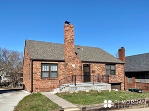 Building Photo - 4 Bedroom, 2 Bathroom House For Lease - $500 Off First Full Months Rent