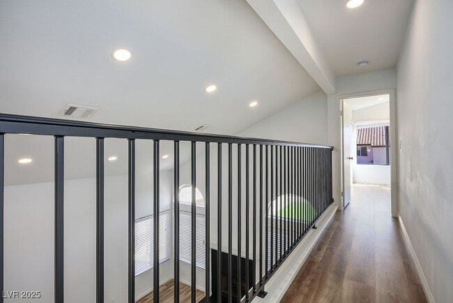 Building Photo - 86 Quiet Desert Ln