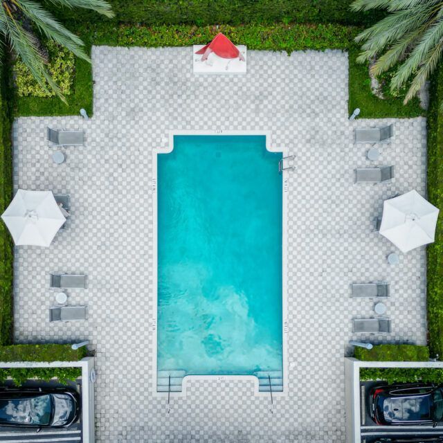 Building Photo - 1550 Brickell Ave
