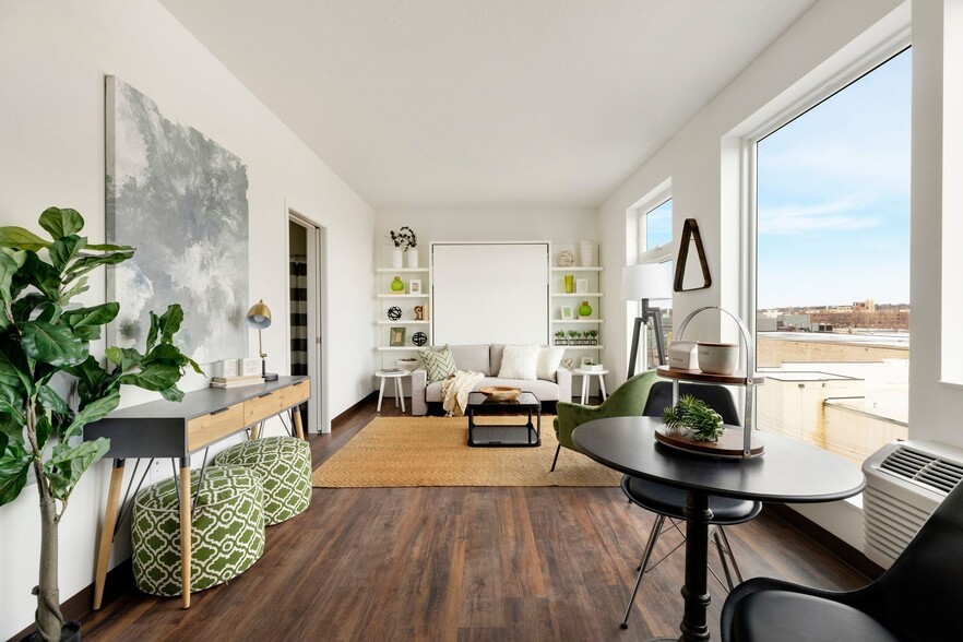 Interior Photo - Rym Apartments