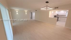 Building Photo - 3 br, 2 bath House - 1121 Cotorro Ave # 2