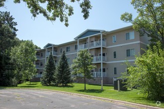 Building Photo - Pine Manor Estates A 55+ Community