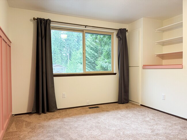 Building Photo - 4115 Tartan Way