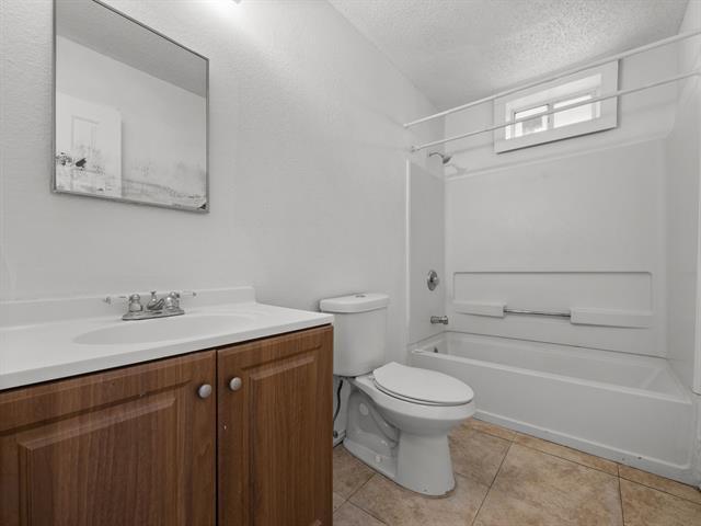 Building Photo - 1237 McCary St