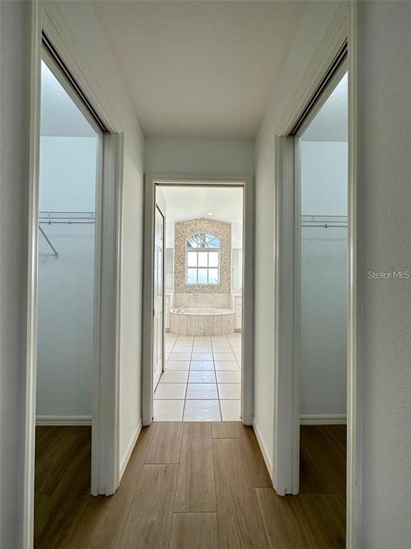 Building Photo - 2169 Onondaga Ln