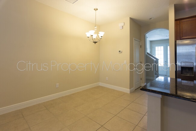 Building Photo - 3/2.5 Town Home in Windermere