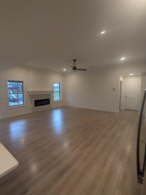 Building Photo - 651 Four Winds Dr