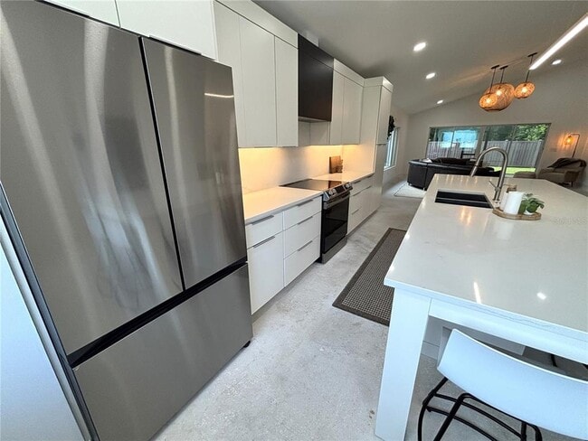 Building Photo - 268 Lemonlily Ct
