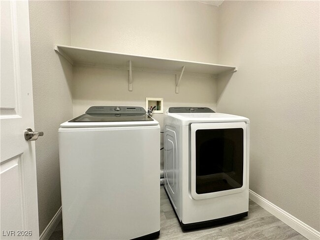 Building Photo - 2547 Belgreen St