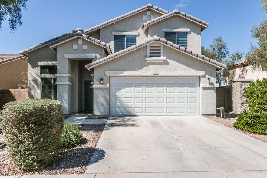 Primary Photo - 960 N 168th Dr