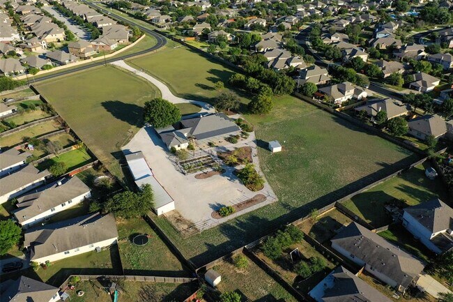 Building Photo - 800 Co Rd 117