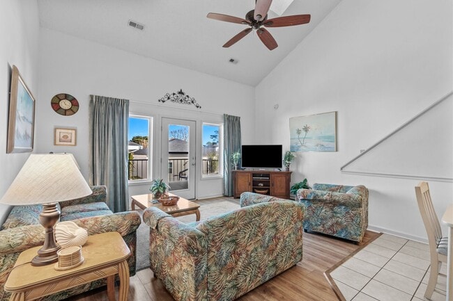 Building Photo - All Inclusive Seasonal Rental Available NOW-3/31/2026