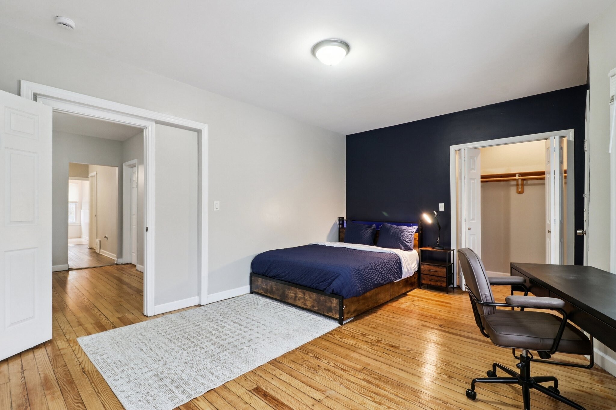 Building Photo - 136 Shelton Ave