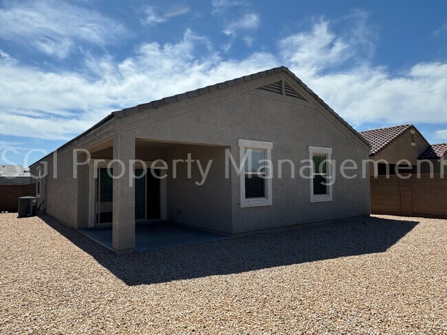 Building Photo - 1645 N Westfall Trail