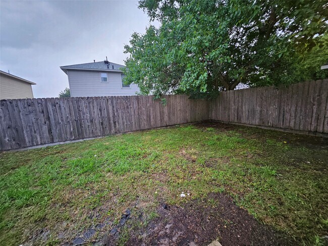 Building Photo - 19411 Ambrosia Falls Dr