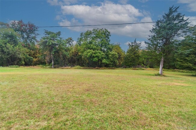 Building Photo - 79 Mountainside Rd