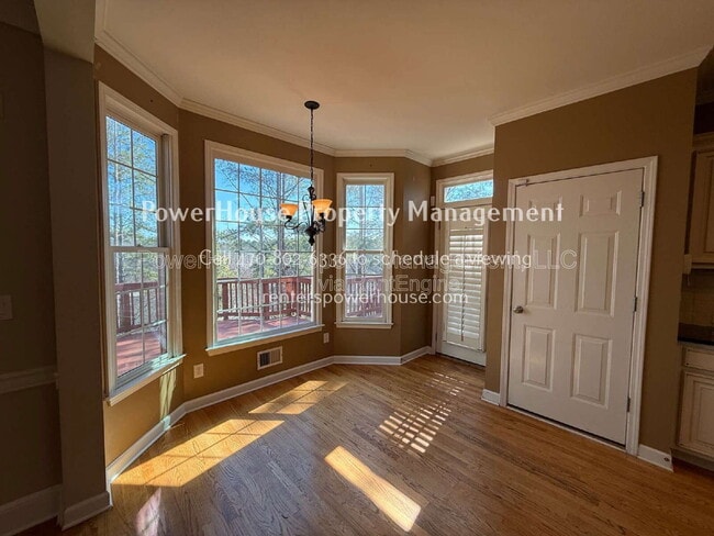 Building Photo - 6146 Queens River Dr