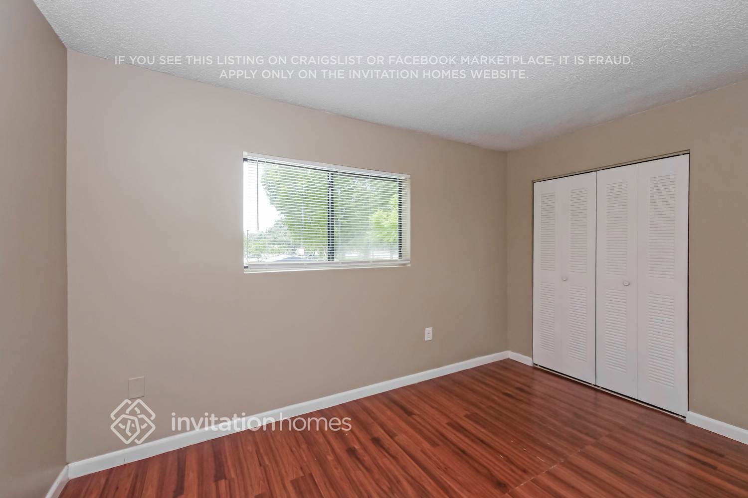 Building Photo - 9489 Palm Cir N